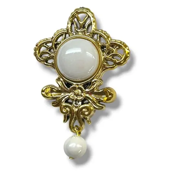 2 Goldtone Brooch Pins Cuckoo Clock 1.6" Lightweight 2.5" - Picture 2 of 6